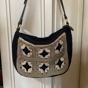 Vintage Black and Tan Crochet flower Shoulder Bag